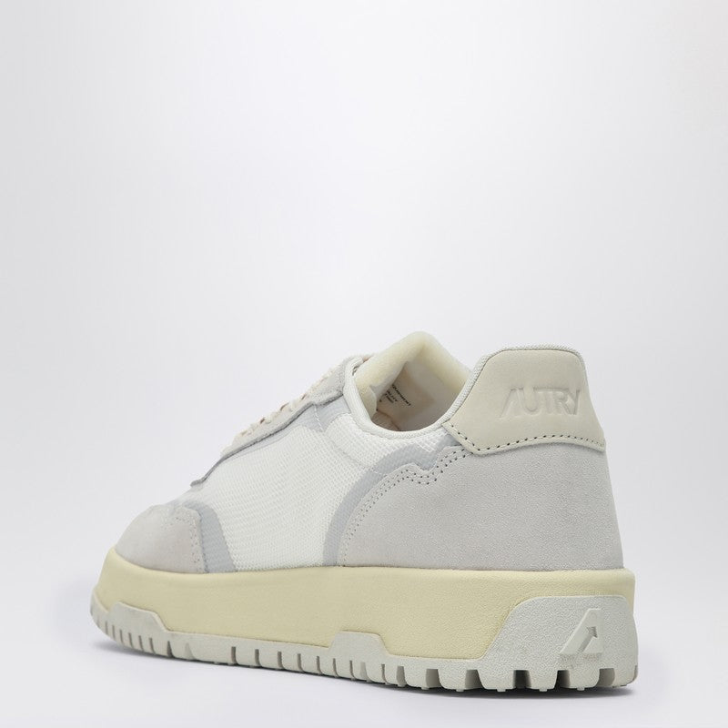 Autry White/Gray LeatherとMesh Low CLCトレーナー - Image 2