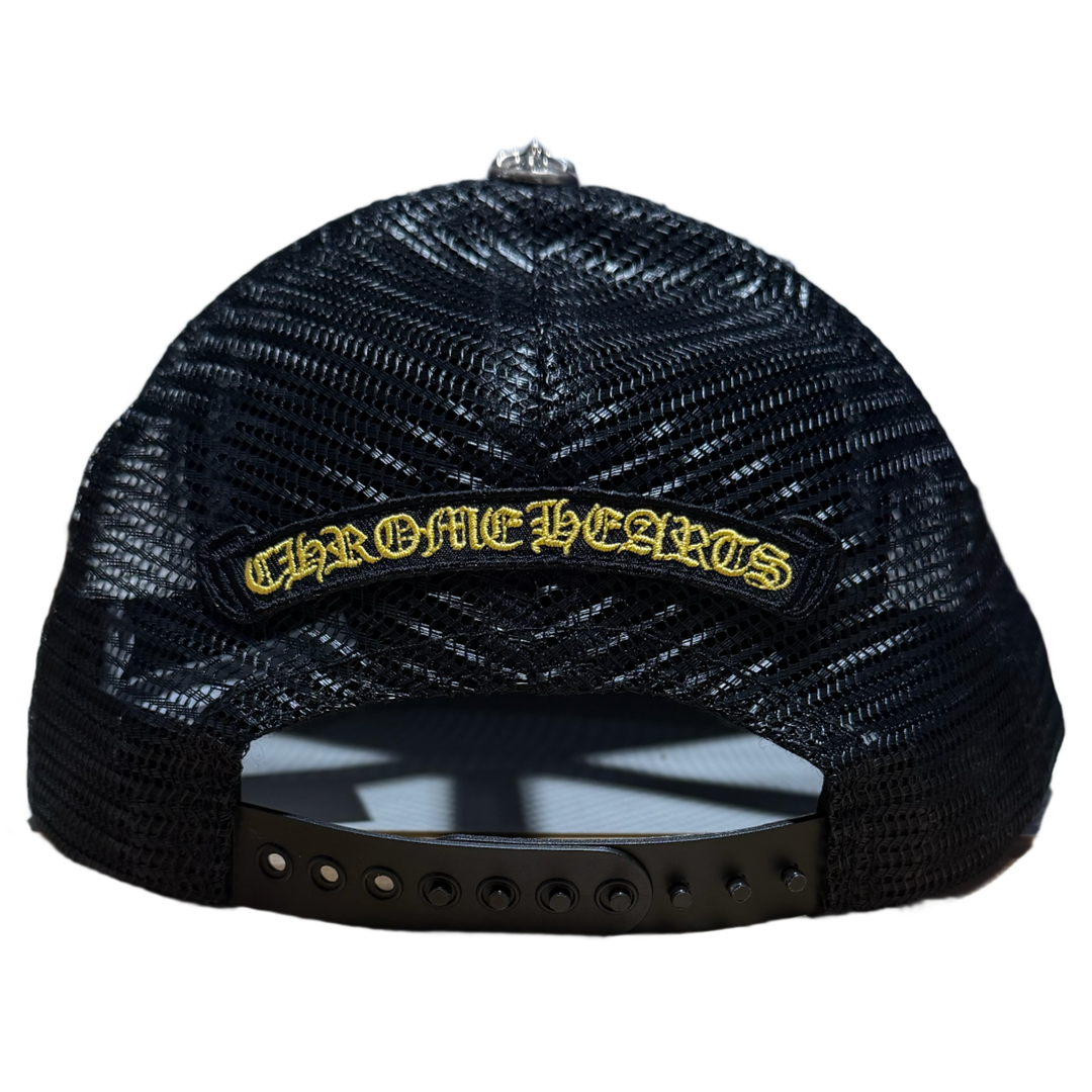 CHROME HEARTS PLUS CROSS SEAL STAMP BLACK TRUCKER HAT