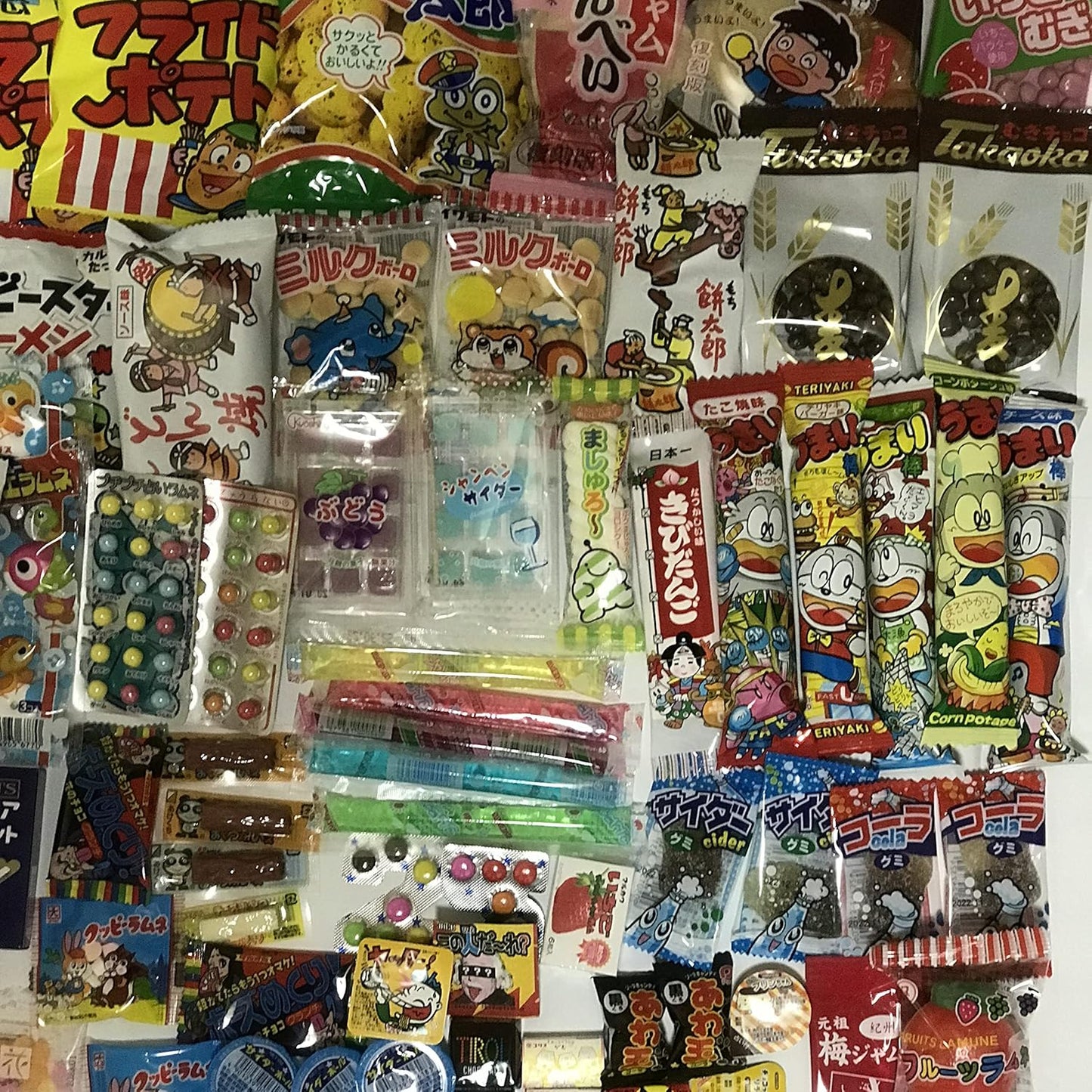 Assorted Snacks 80 pieces (with sharing bag) for New Year, Setsubun, Valentine's Day, Hinamatsuri, Easter, Children's Day, Tanabata, Obon, Halloween, Shichi-Go-San, Christmas