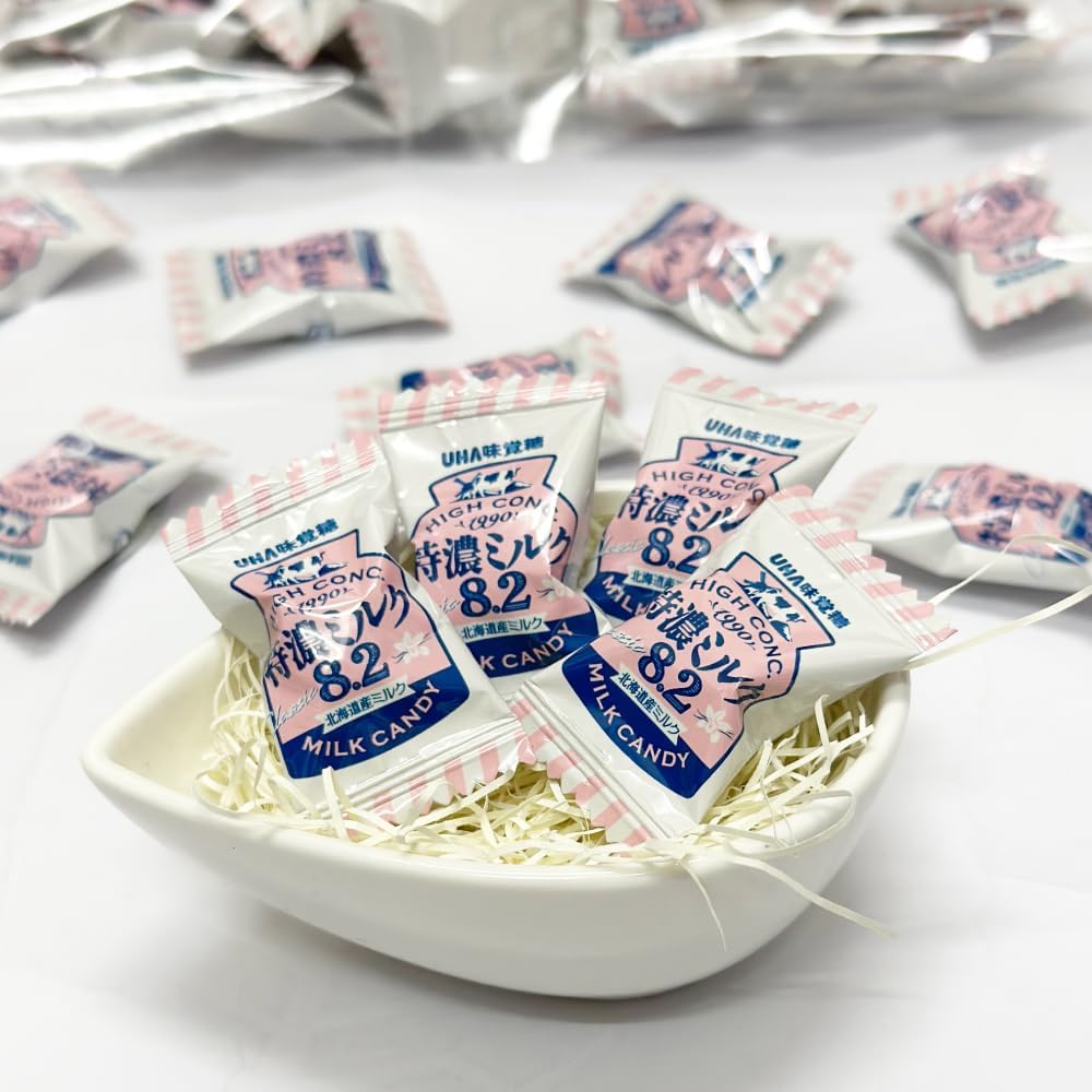 UHA Mikakuto Tokuno Milk, 8.2 Pack, Large Capacity, 2.2 lbs (1 kg) (Approximately 250 Capsules), Big Share Pack, Hokkaido Milk, Commercial Use, Individual Packaging, Small Bag, Assortment, Large Bag,