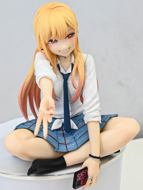 The Dress-Up Doll Is In Love - Noodle Stopper Figure Kitagawa Umu