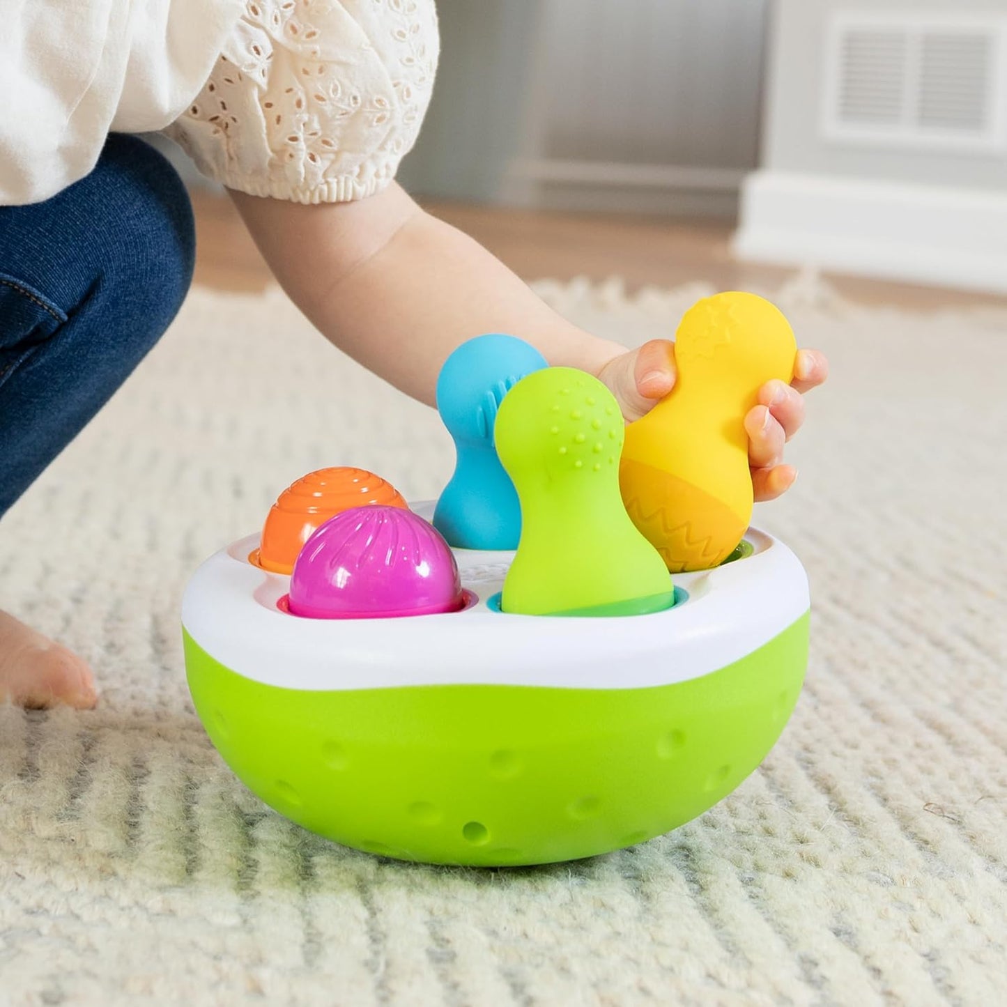 Fat Brain Toys (ファットブレイン) Baby Toy Spinny Pins Wobble Match Colors [Authentic] FA248-1