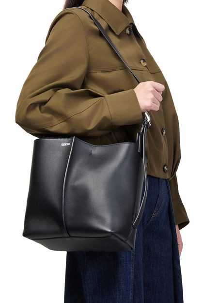 LOEWE Medium Bilbao smooth calfskin bucket bag - Image 2