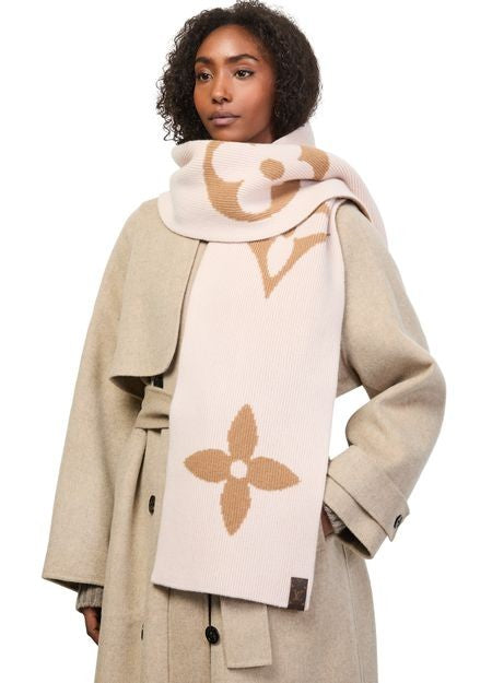 LOUIS VUITTON LV Medallion Knit Scarf - Image 2
