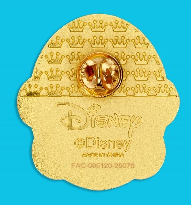 Loungefly Disney Moana Personajes Mystery Box Pin