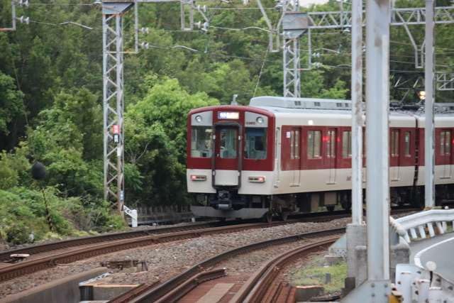 【2027年カレンダー】【鉄道のポストカード】三重県内の踏切を通過する近鉄電車 はがき お土産 ハガキ 撮影/MIRO