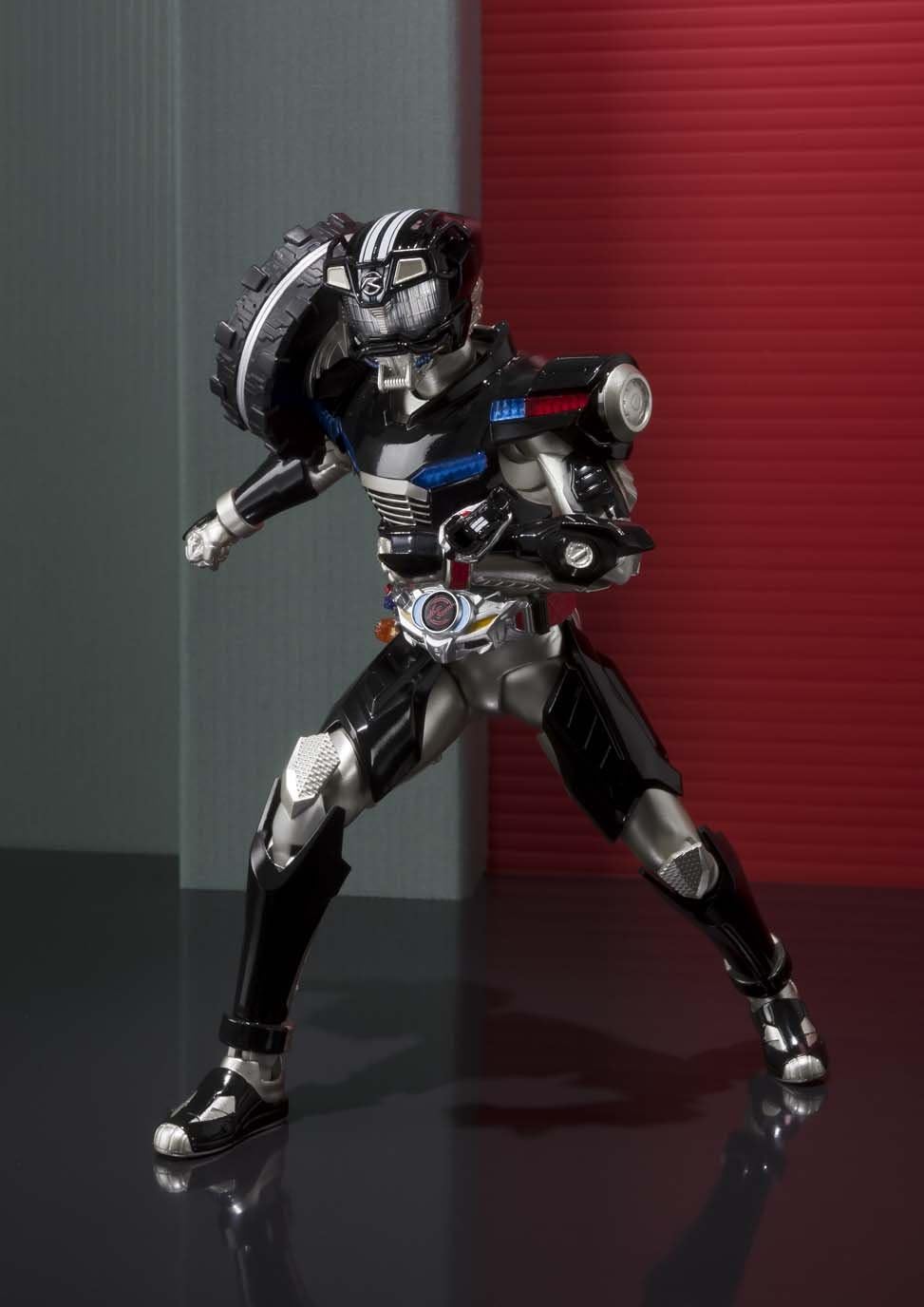 TAMASHII NATIONS S.H.フィギュアーツ 仮面ライダードライブ タイプワイルド 約145mm PVC&ABS製 塗装済み可動フィギュア