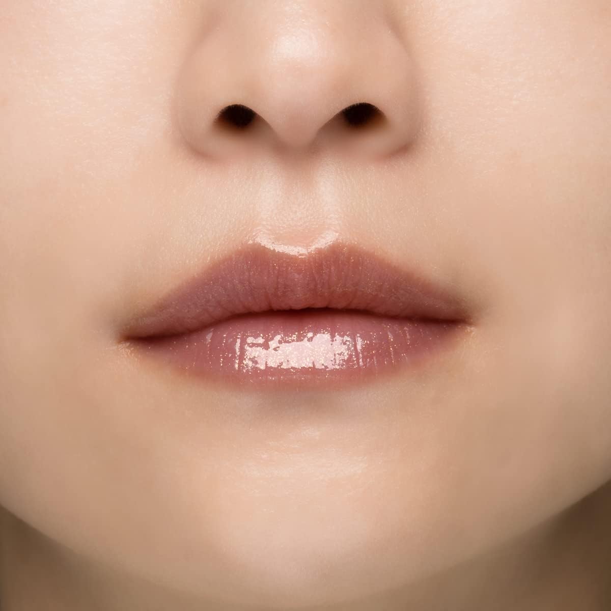 OSAJI Nuance Lip Gloss "3D Lips/Protects Against Dryness Sensitive Skin Lip Protection, Layered, Beautiful Color, Glossy, Transparency", 0.1 oz (4.7 g) / 05 Anohanashi