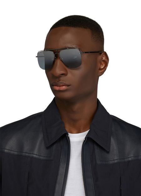 LOUIS VUITTON LV Boarding - Image 2