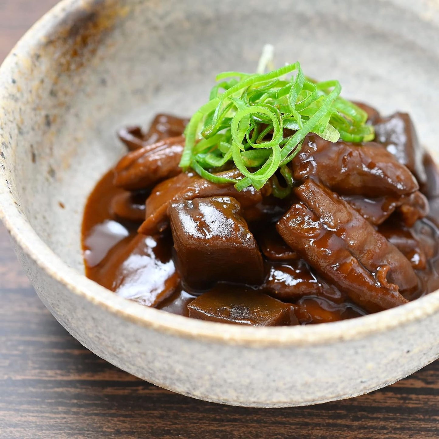 Izuman Brew | Boiled Dote, 4.9 oz (140 g) x 3 Bags, Produced in Aichi Prefecture, Uses Pork Hormones, Side Dishes, Restored at Room Temperature, Retreat Food, Nagoya Miso, Boiled in Tsubu, Publisher, Commercial Use, Popular