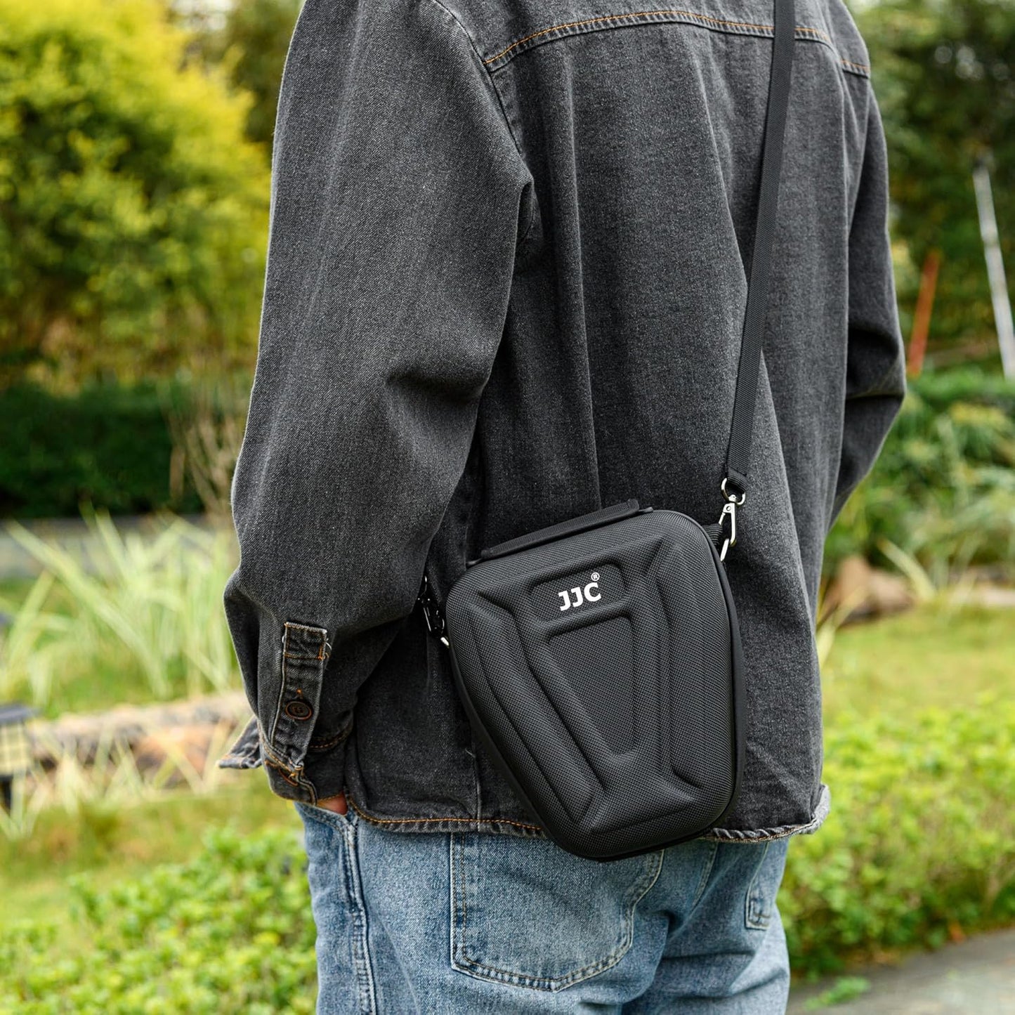 JJC Upgraded Camera Case Camera Bag for Canon EOS R100 R8 R50 R6 Mark II R7 R10 Sony a7C II a7C R a7RV a7 IV Fujifilm X-T5 X-T4 X-T3 X-T2 X100V X100F X100 Shockproof 3-way handbag with strap travel