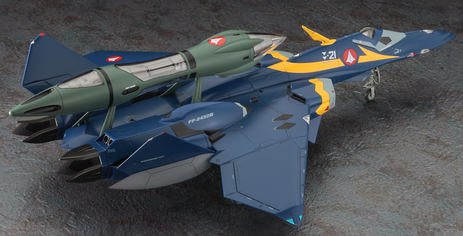 Hasegawa 65887 Macross Plus YF-21 w/Fast Pack & Fold Booster, 1/72 Scale Plastic Model