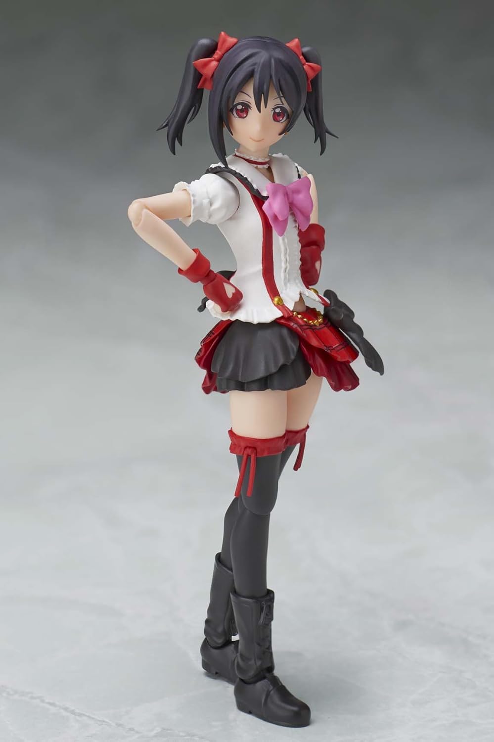Bandai Tamashii Nations S.H.Figuarts Nico Yazawa "Love Live!" Action Figure