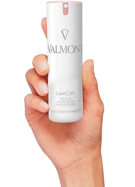 VALMONT お肌の輝きを高めるUVケアクリーム SPF50 30 ml - Image 2
