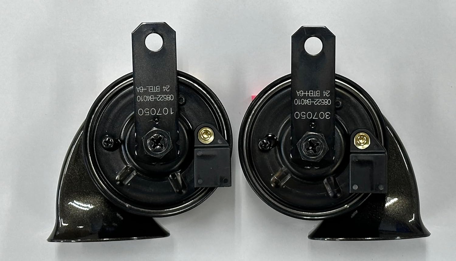 TOYOTA Genuine Parts Accessories Premium Horn RUSH Part Number 08522-B4010