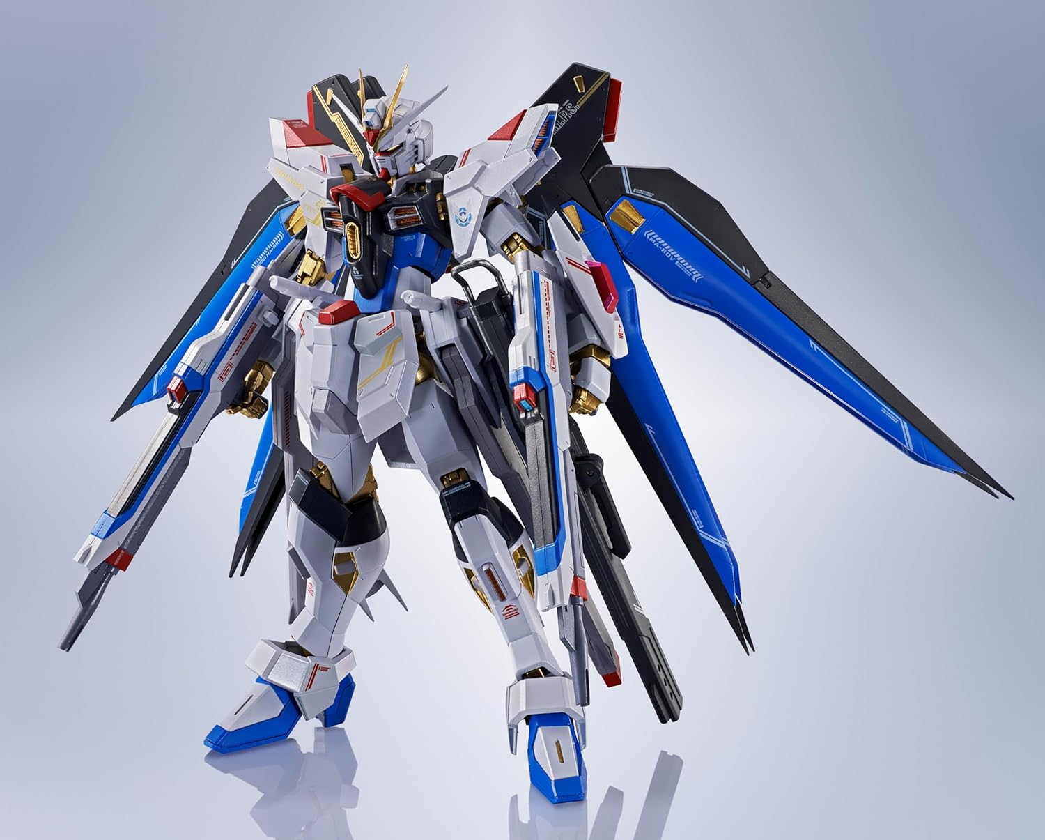 Metal Robot Damashii Strike Freedom Gundam Ni Shiki