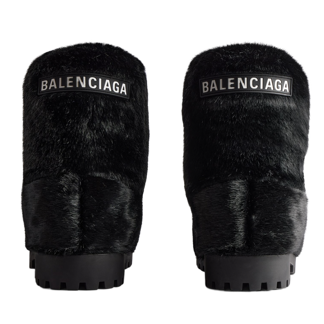 BALENCIAGA 'BLACK FUR' ALASKA BIG BOOT