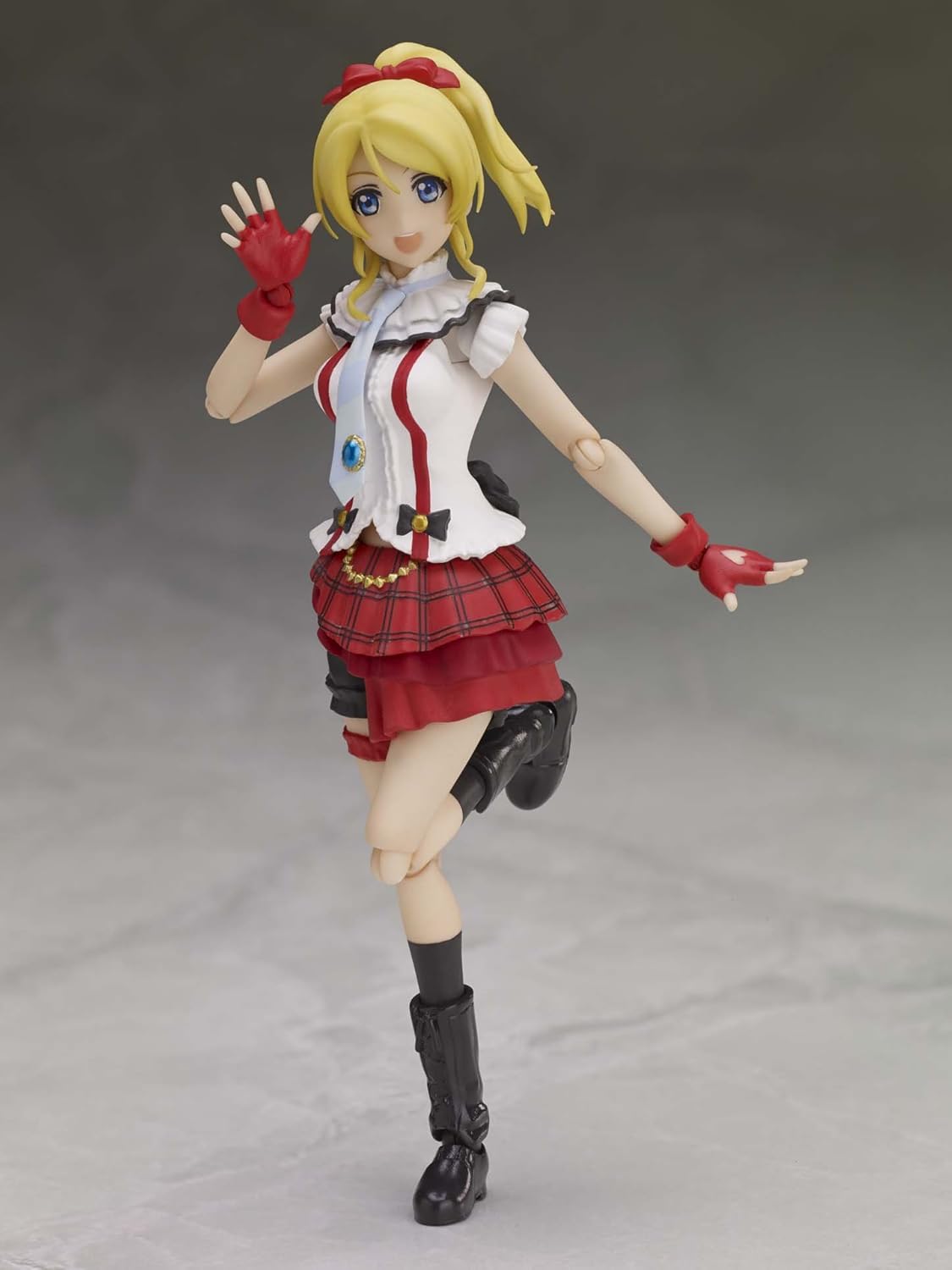 Bandai Tamashii Nations Eri Ayase "Love Live!" Action Figure