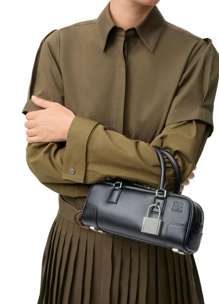 LOEWE Amazona 23 cropped bag in shiny calfskin - Image 2
