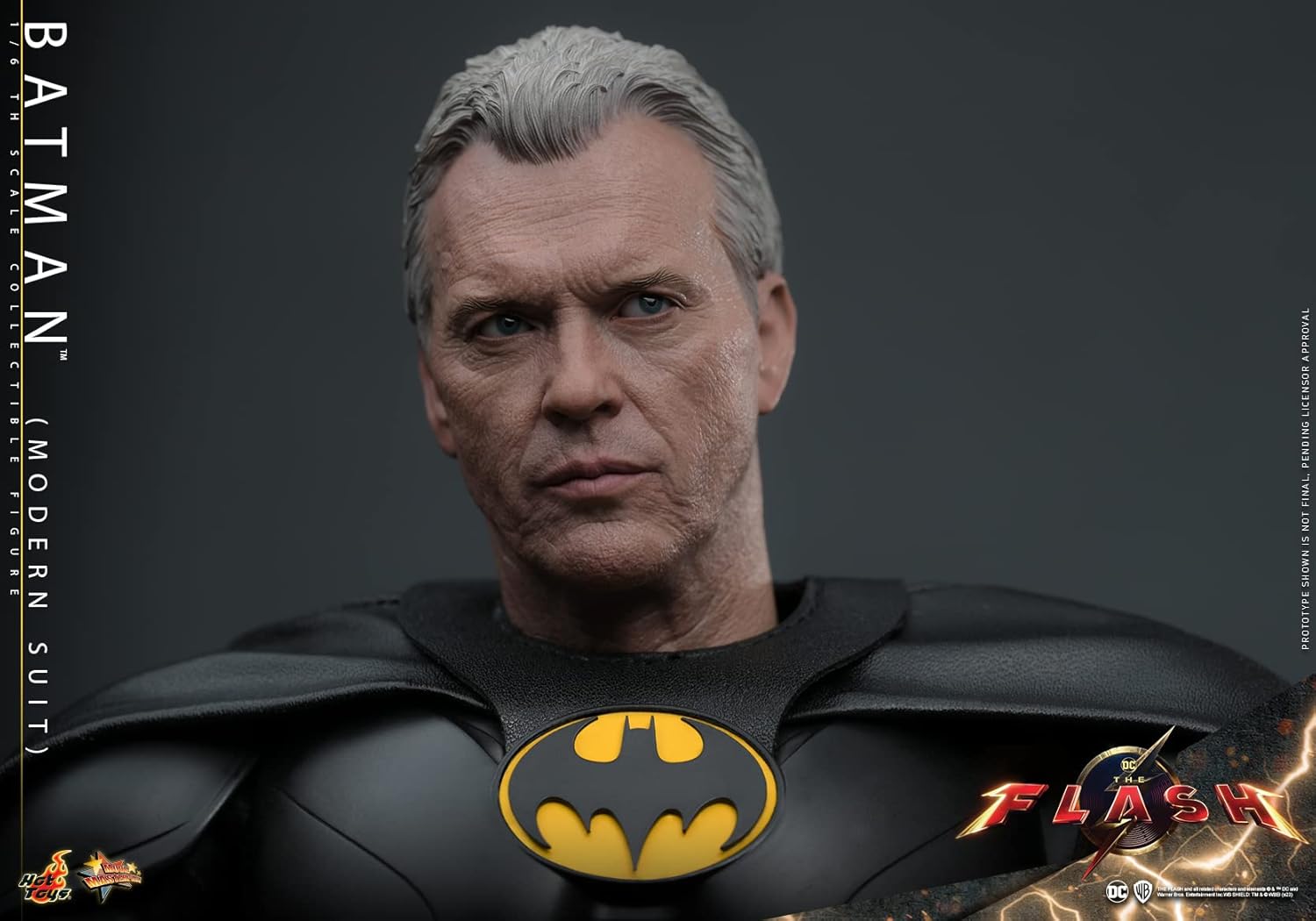 Hot Toys Movie Masterpiece The Flash Batman (Modern Suit) 1/6 Scale Figure