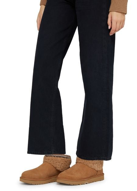 UGG Maxi Curly クラシック ウルトラ ミニ アンクルブーツ - Image 2
