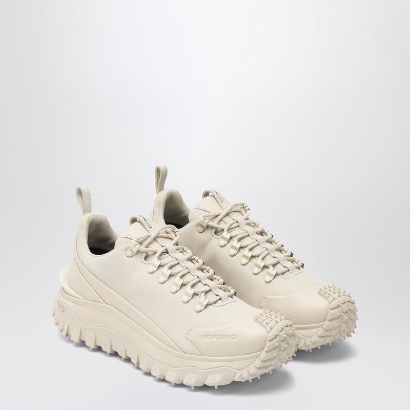 Moncler NubuckとWhite LeatherのMoncler Sneaker Trailgrip GTX - Image 2