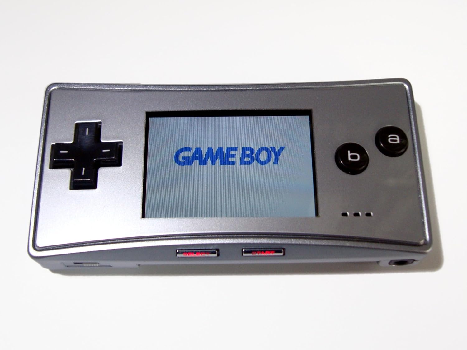 ゲームボーイミクロ (シルバー) 【メーカー生産終了】