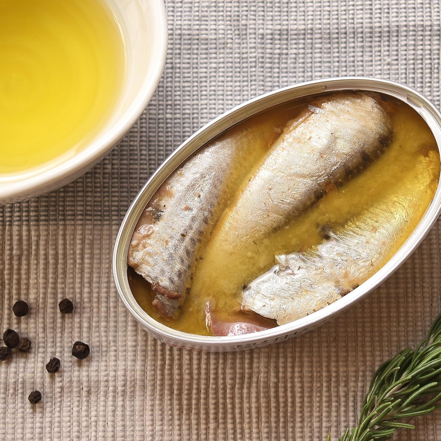 Maruhanichiro Maiwashi Oil-Cured Extra Virgin Olive Oil 100g x 5 pieces