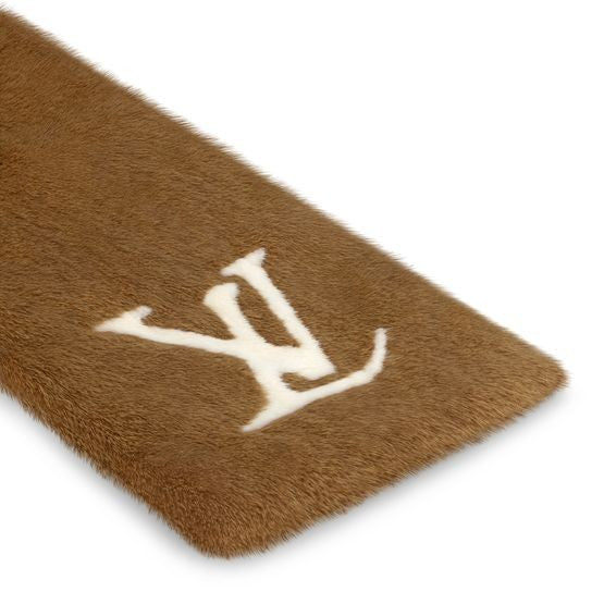 LOUIS VUITTON LV Cosy Mink Fur Collection Scarf - Image 3