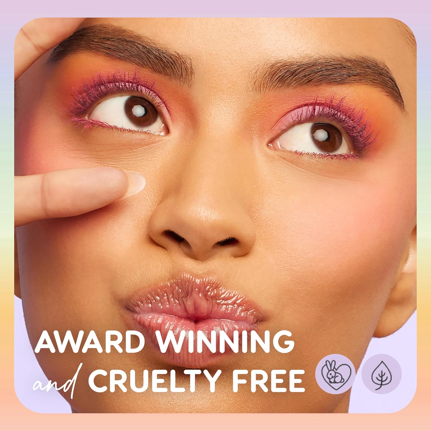 ColourPop Shadow Stix - Sombra de ojos en barra crema con color de larga duración - Maquillaje en crema multiusos con un sacapuntas integrado y punta precisa para una fácil aplicación - Socialite