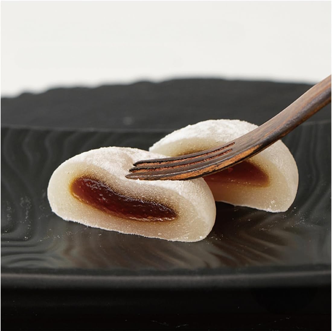 Isuzu Mitarashi Mochi, 5 pieces x 2 bags, made with authentic brewed soy sauce, Japanese confectionery daifuku
