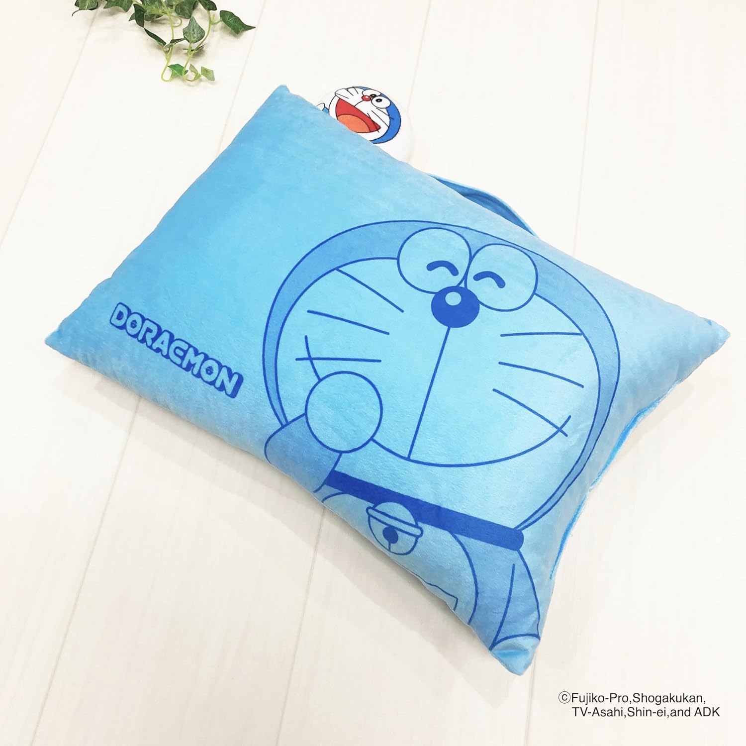 MORIPiLO Body Pillow Doraemon (Pillow with Mascot) With Handle Compact Cushion Goods Plush Toy Nap Pillow 11.0 x 15.4 x 3.5 inches (28 x 39 x 9 cm) Blue Character Morishita Pillows