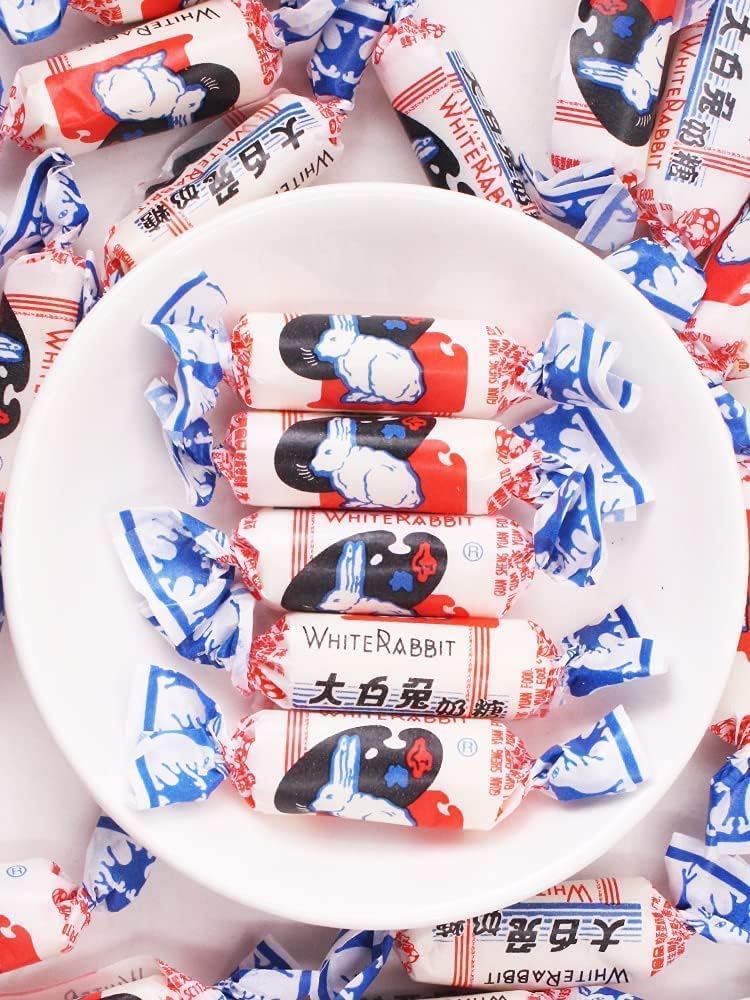 Shanghai Specialty Shanghai Souvenir, Dai Bai Sugar, Milk Sugar, Dairy Sugar, 17.6 oz (500 g), Shanghai Specialty Shanghai Souvenir, Chinese Dim Sum, Milk Candy, Large White Rabbit Caramel Der Too