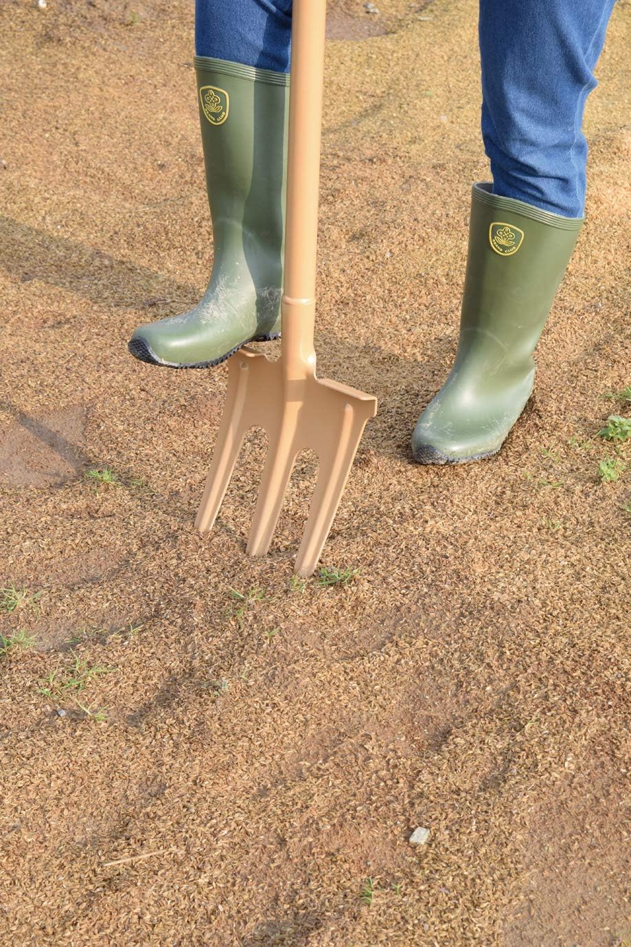 Takagi Pipe Handle Soil Fork, 3 Claws, For Digging Soil