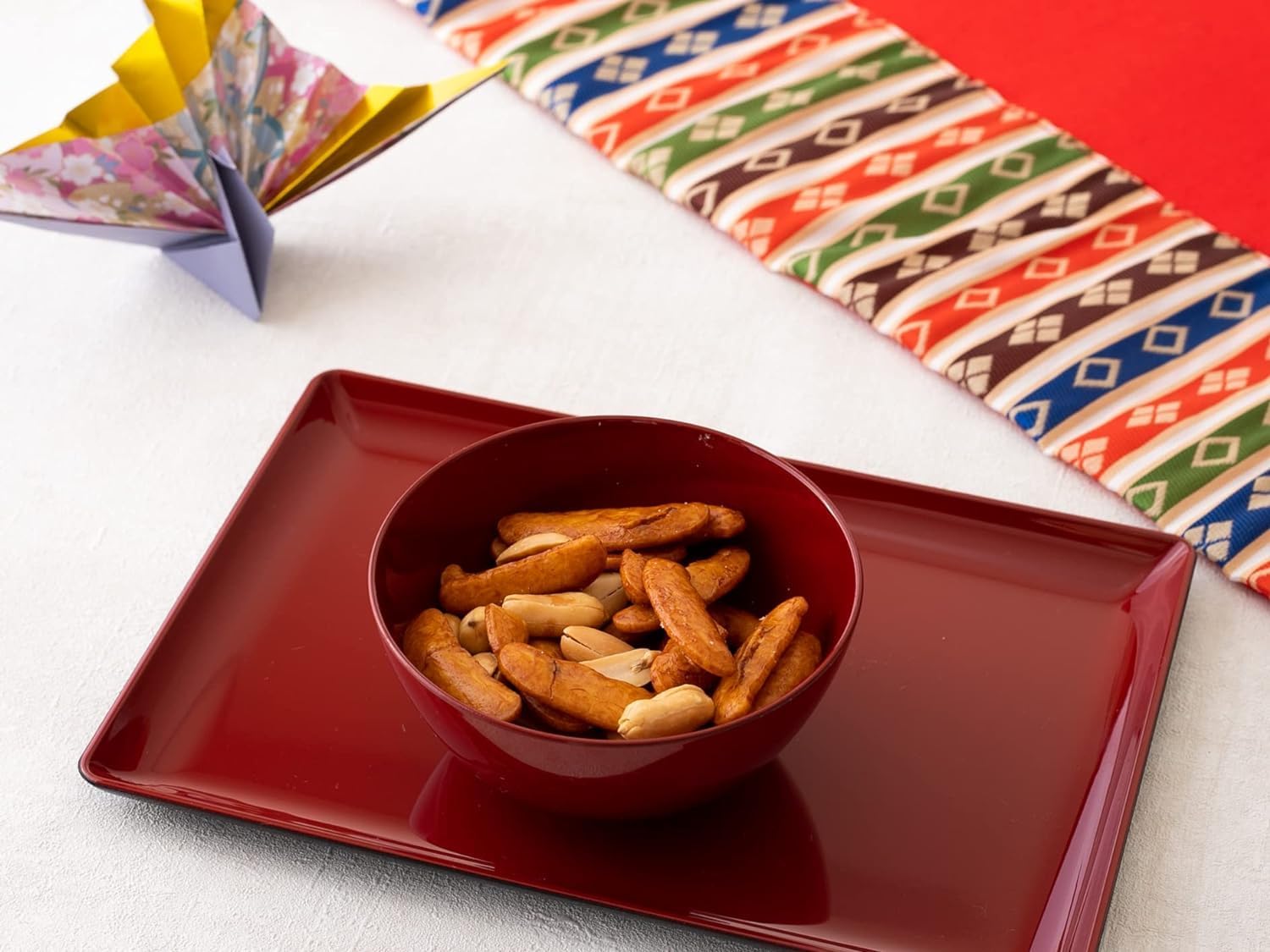 Premium Premium Persimmon Peanuts with New Beans, Harvested in Autumn 2025, 10.6 oz (300 g) (3.5 oz (100 g) x 3 Bags), Premium Persimmon Peanuts and Glutinous Rice from Yachachi, Chiba Prefecture