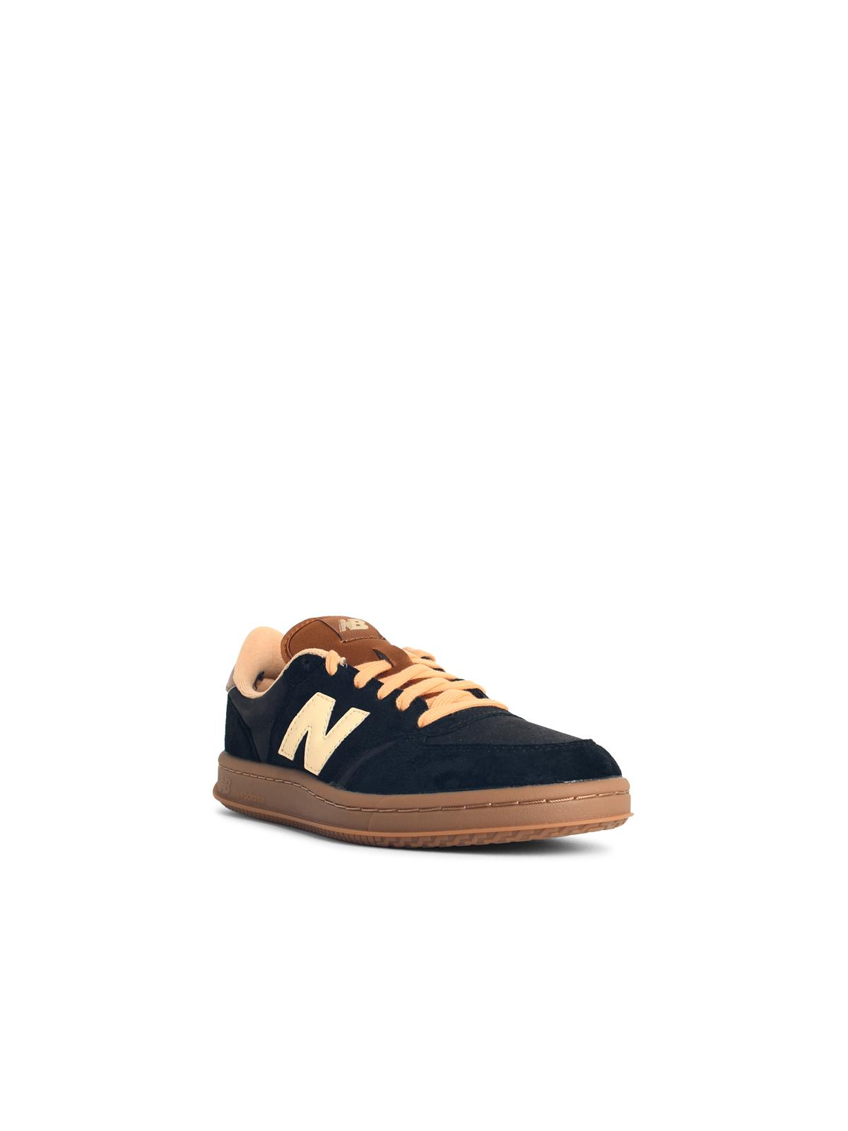 Designer Brand ニューバランス 'T500'ブラックスエードスニーカー - Image 3
