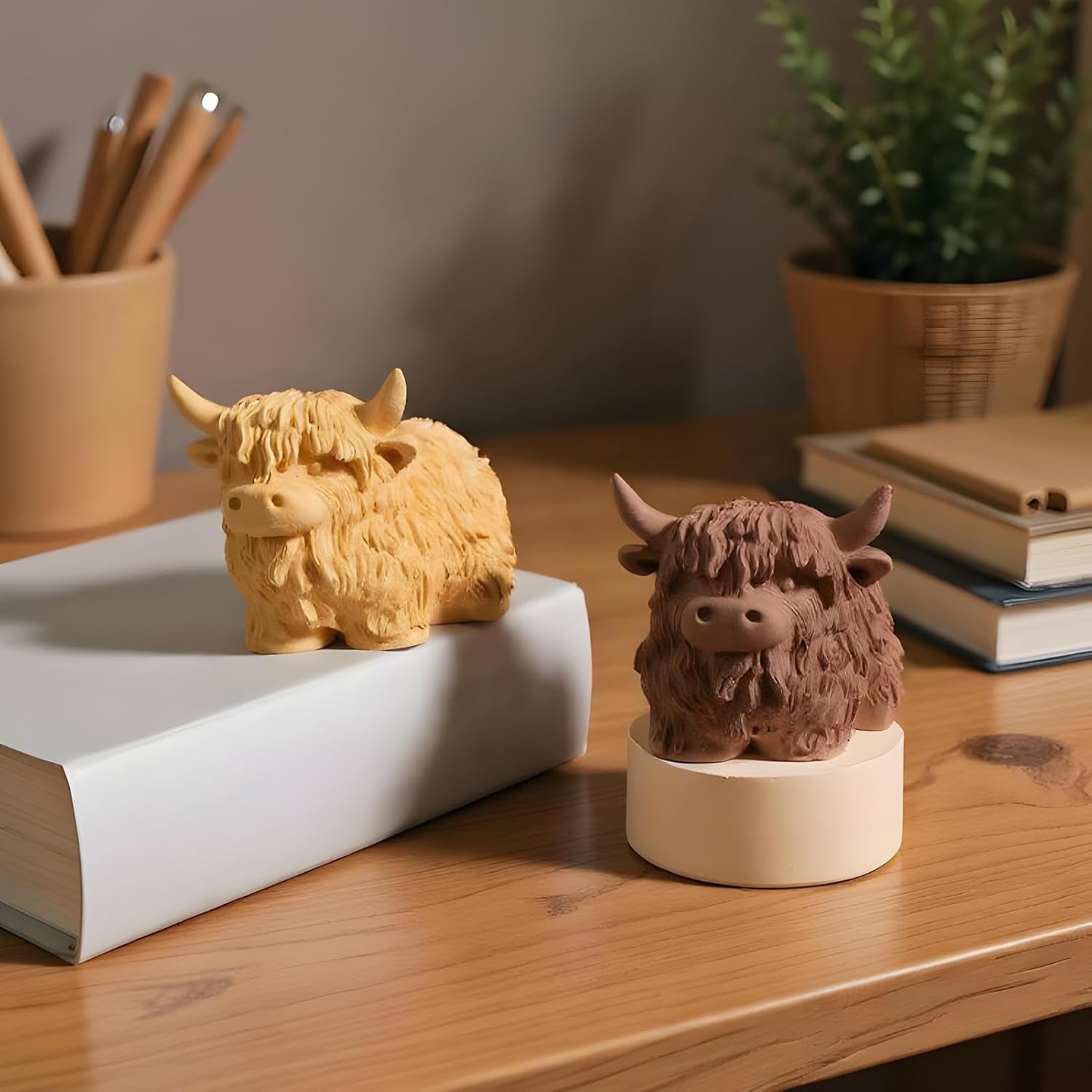 シリコン アニマル型 型抜き - ハイランドカウ 可愛い シリコン型 - 耐熱性 柔軟 再利用可能 3D 牧場動物 キャンドル チョコレート 焼き菓子 ケーキ 手芸用型