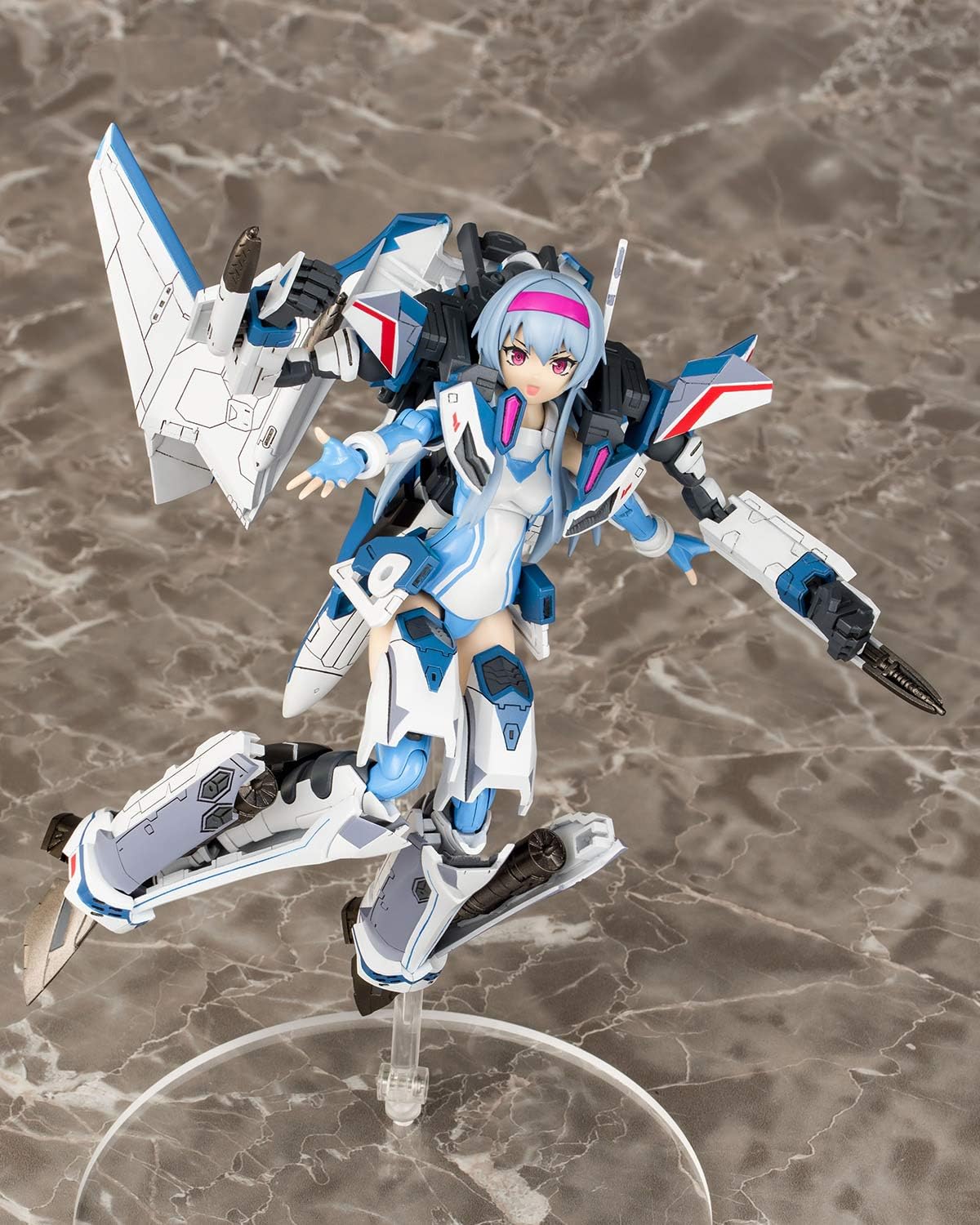 Aoshima Bunka Kyozai VFG Macross Delta VF-31J Siegfried Total Height 6.1 in (155 mm) Color Coded Plastic Model MC-01