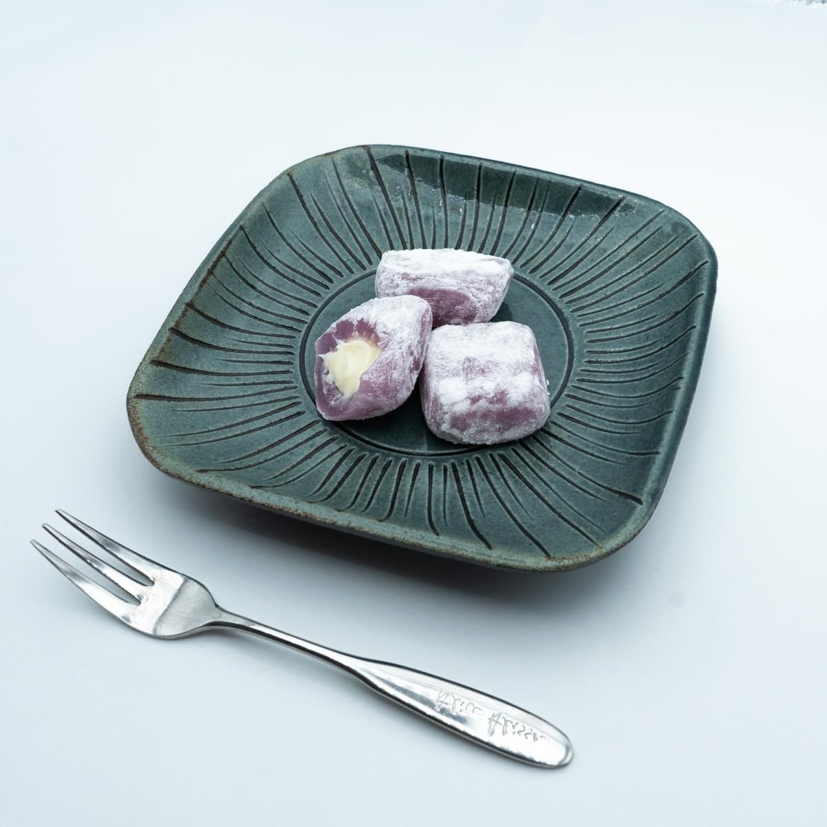 Okinawa Limited Beni Potato Chocolate Daifuku, 18 Pieces, Souvenir Dumplings, Dumplings, Chocolate, Sweets, Present, Okinawa Prefecture Dessert, Gift Package