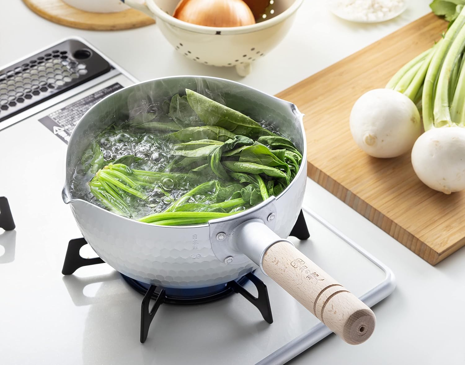 Taniguchi Metal Japanese Craftsman Deep Style Yukihira Nabe Pot, Made in Japan