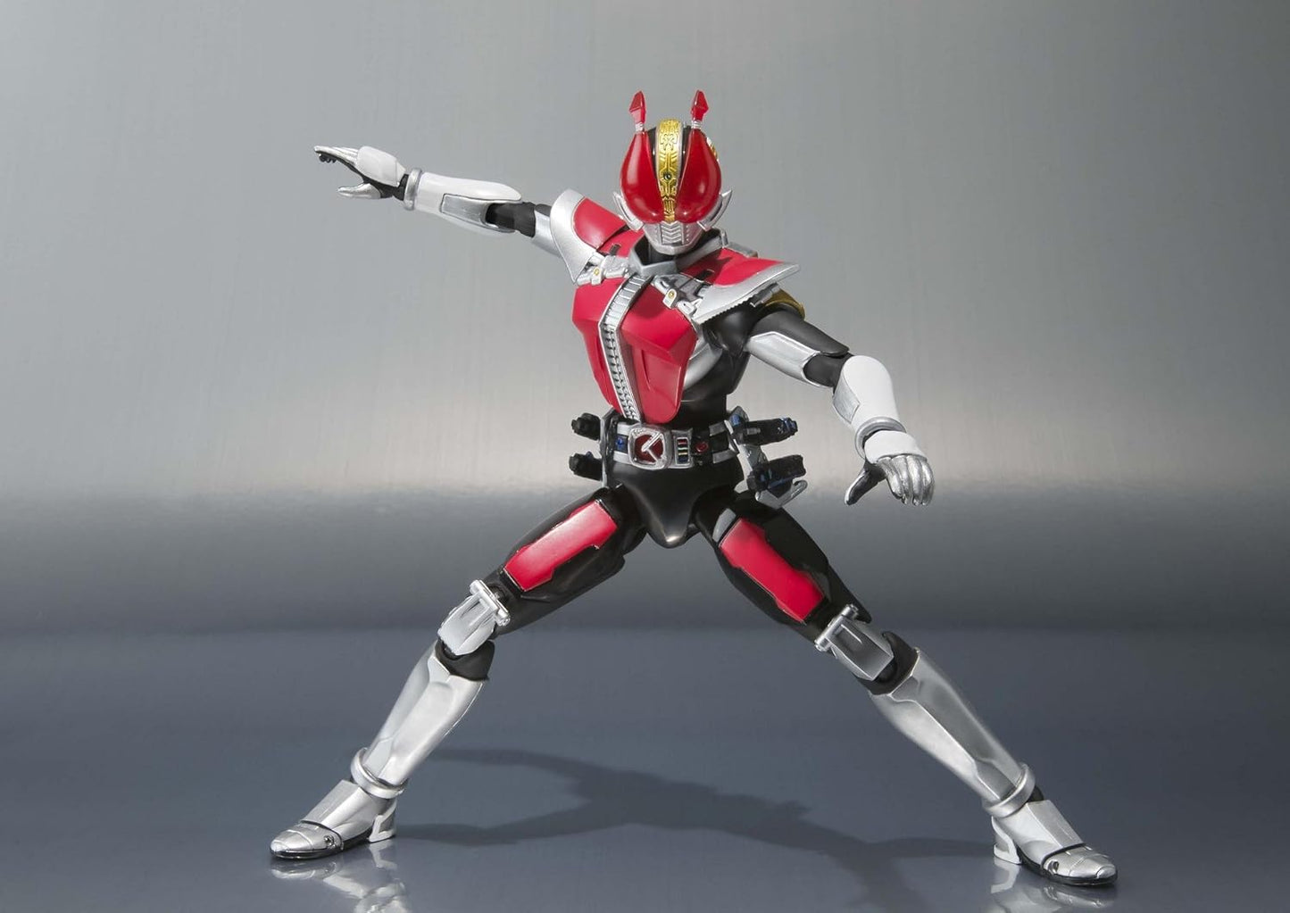 Tamashi Nations S.H. Figuarts Kamen Rider Deno Sword Form