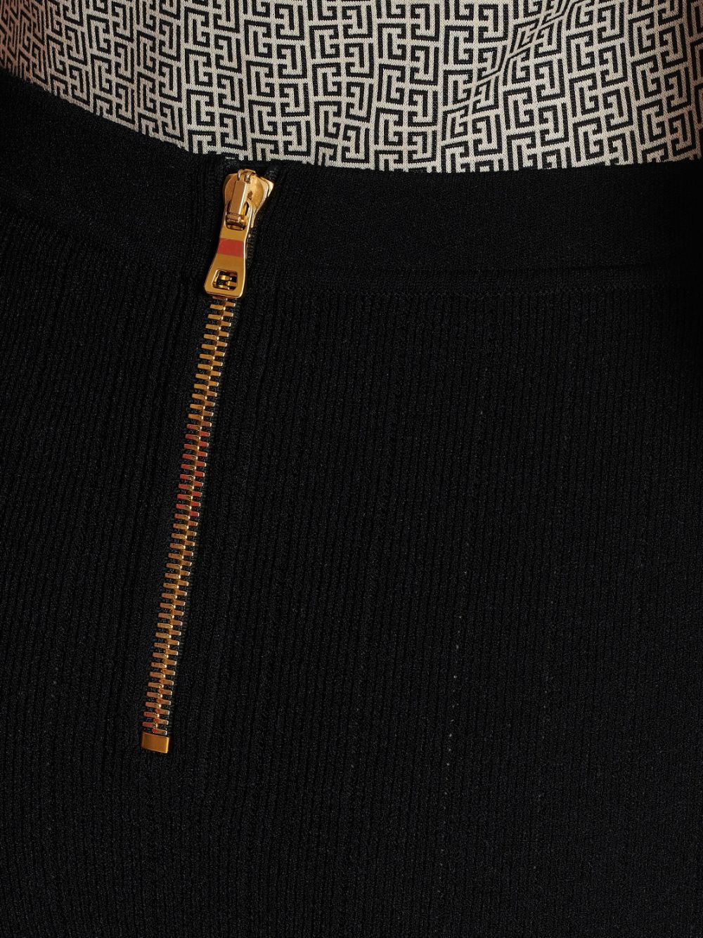 Balmain バルメインハイウエストボタン付きミニスカート - Image 3