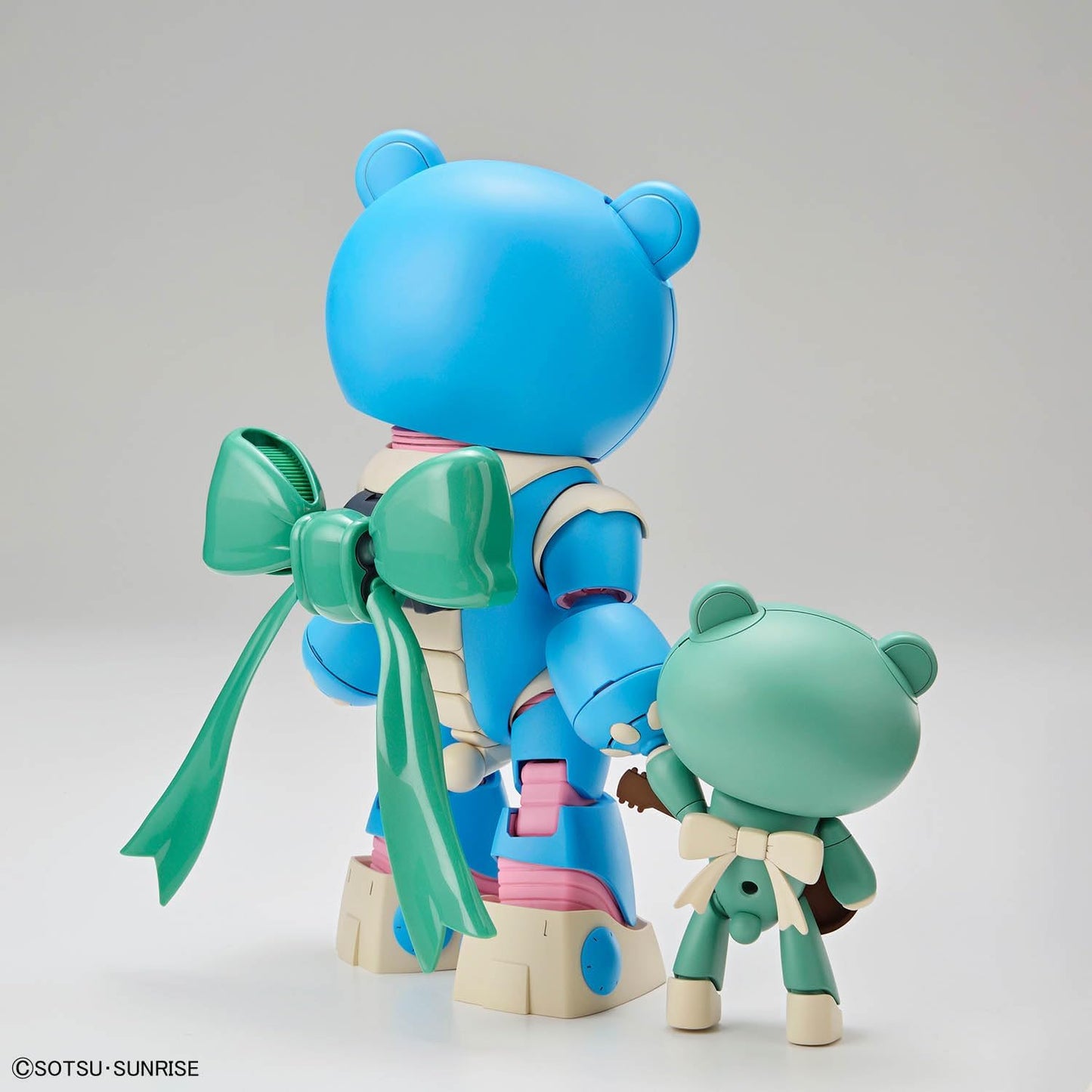 HG Gundam Build Metaverse Beargguyo Hana & Aloha Set, Color-Coded Plastic Model, 1/144 Scale