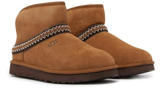 UGG Crescent クラシック ミニ アンクルブーツ - Image 3