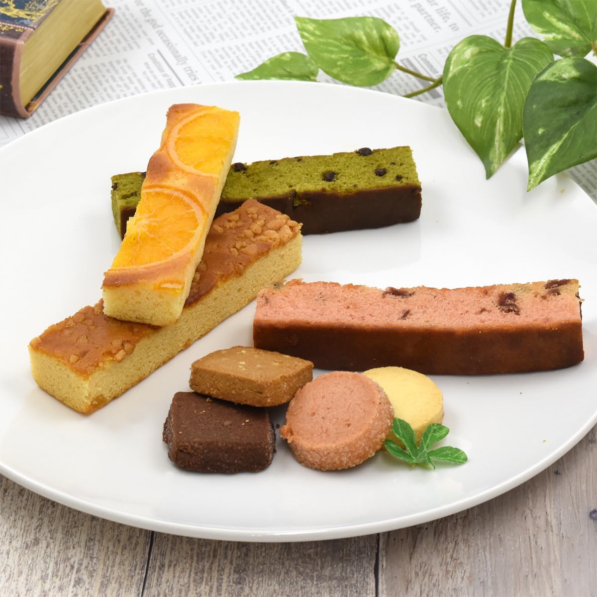 PLATA Gift Individually Wrapped Baked Goods Western-style Confectionery Elegant Assorted 【 Nakajima Taishodo Cute Selection 23 pieces 】 Dessert Reward Sweets Gift Celebration 【Waterproof and