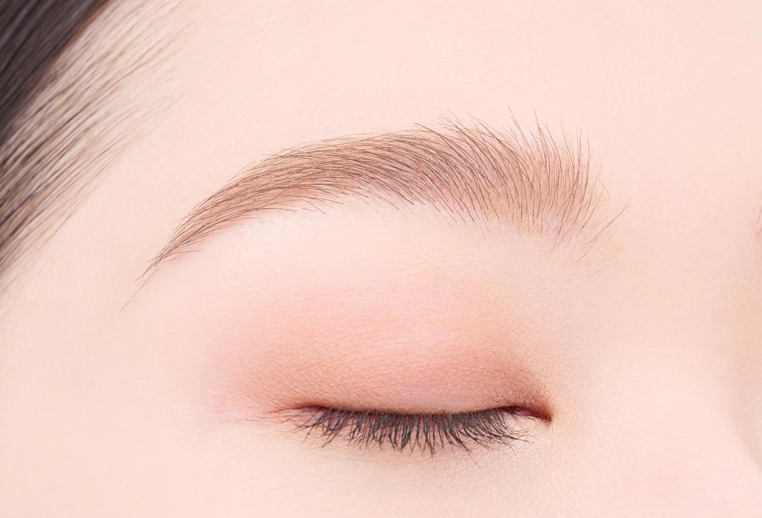 Dejavu Eyebrow Color, 3 Warm Brown, No Clumping of Hairs Naturally, Gentle Blush and Warm Colors Enhance Femininity