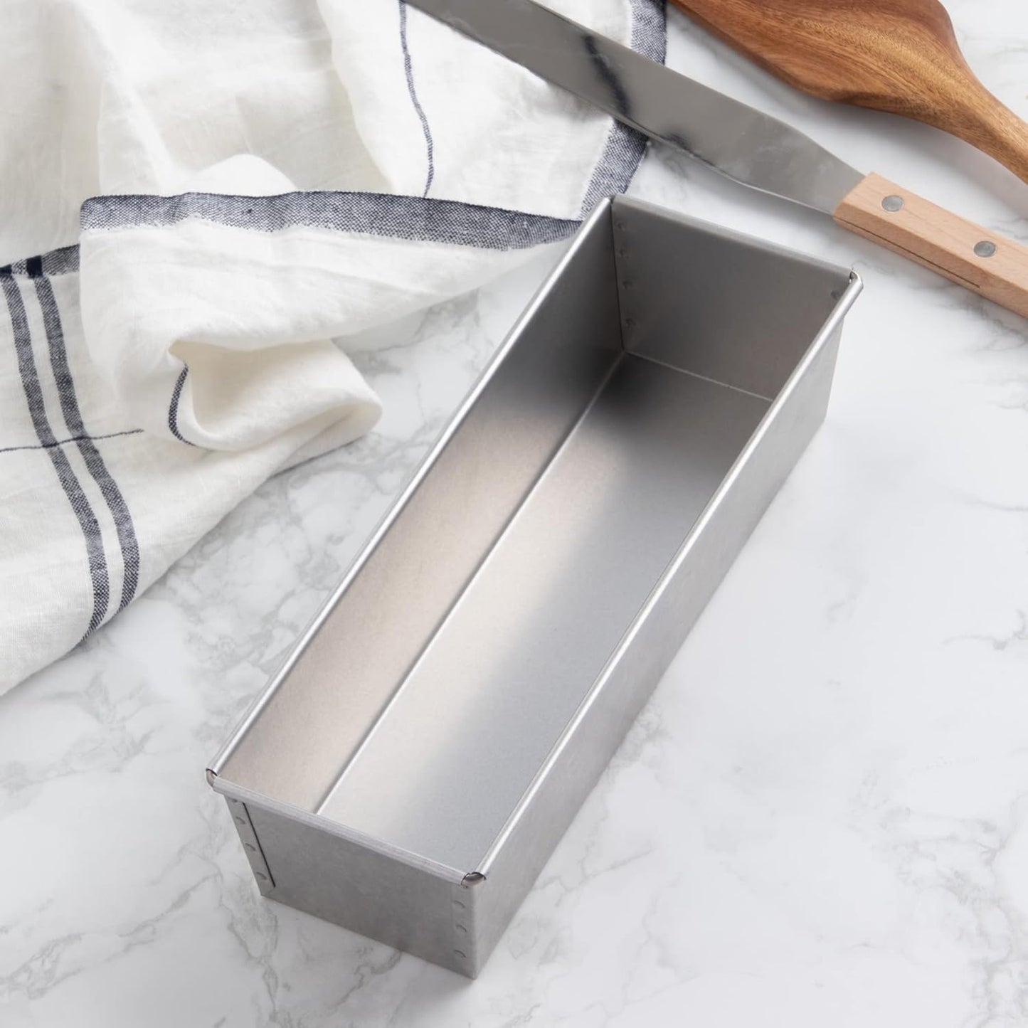 Endoshoji WPU13002 Professional Pound Cake Pan, Alustar, Made In Japan