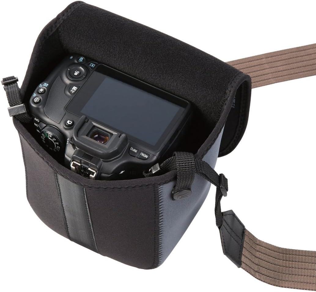 エレコム 一眼レフ カメラケース ソフトケース 静音面ファスナー Mサイズ [ 参考収容寸法:135×100×155mm ] ブラック DGB-S020BK