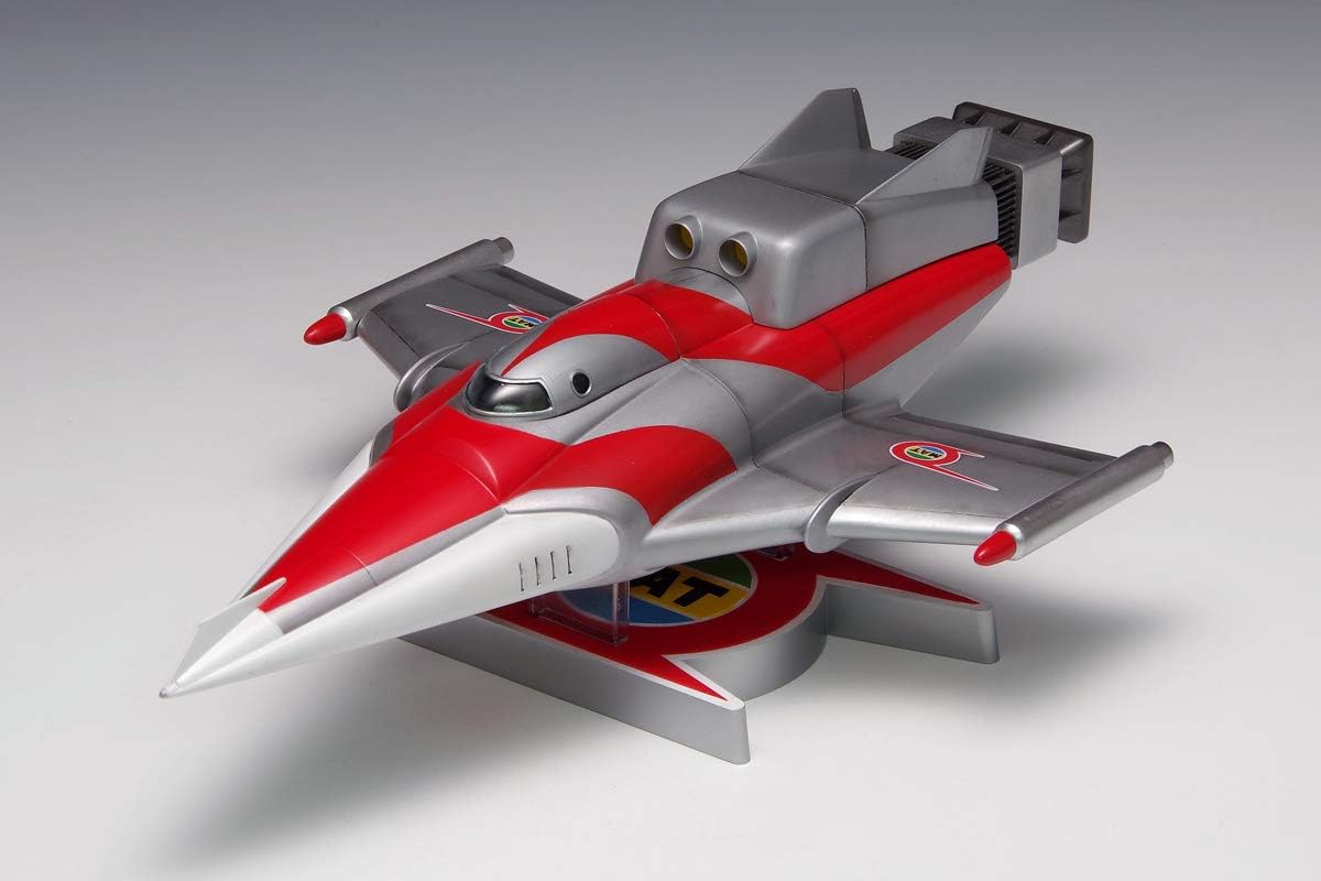 Wave UT-028 Ultraman Space Arrow 1/72 Scale Plastic Model Total Length Approx. 8.3 inches (21 cm)