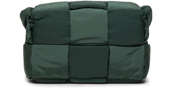 BOTTEGA VENETA パデッド テック カセットバッグ - Image 3